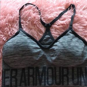 Unde Armour sports bra